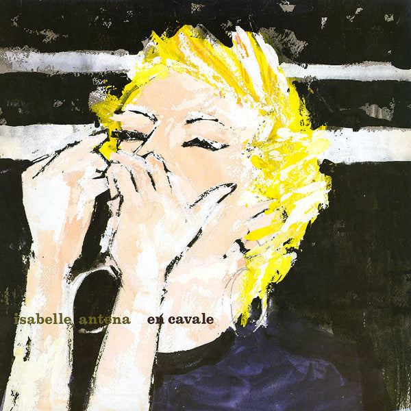 ISABELLE ANTENA - En Cavale